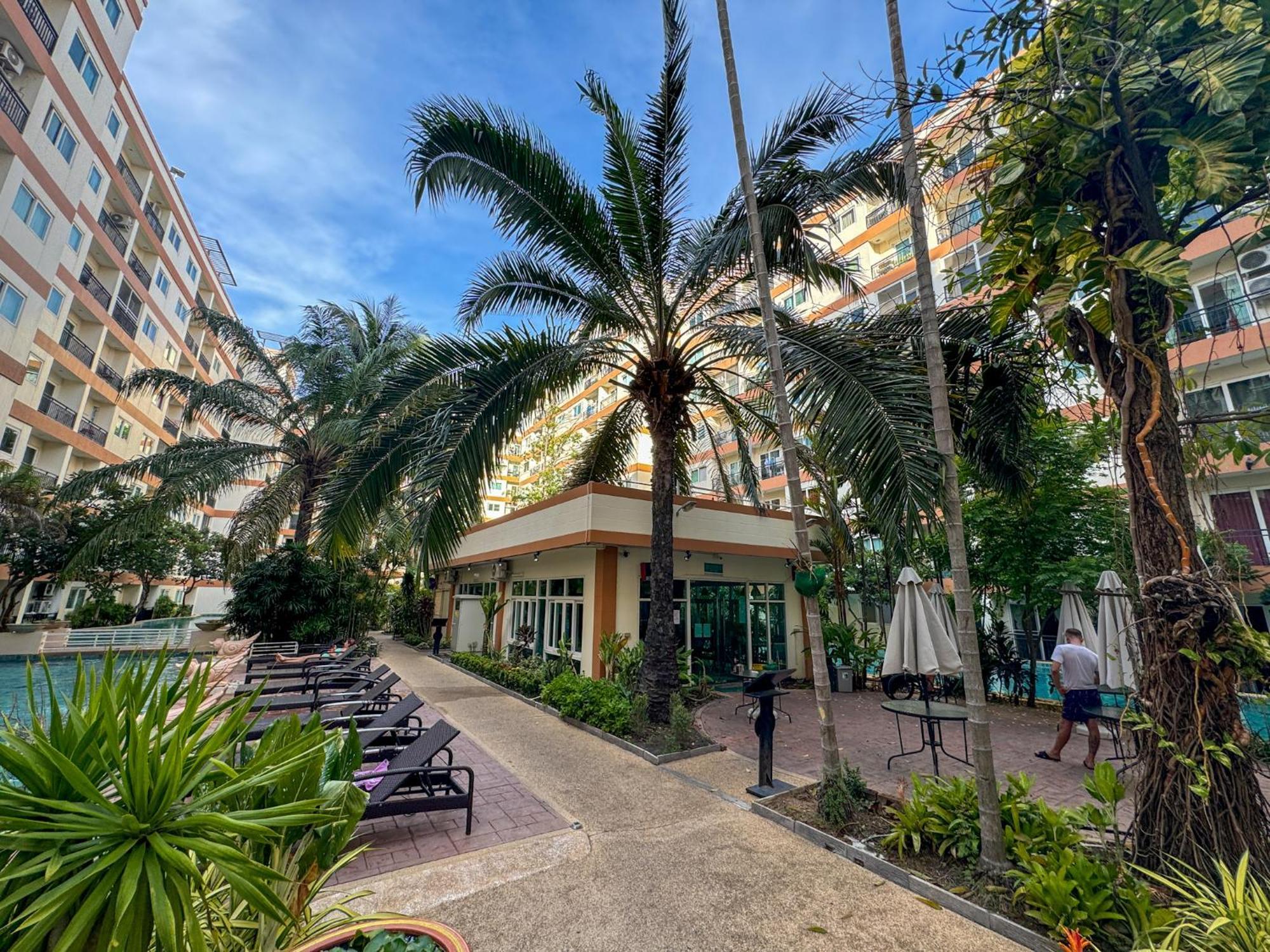 卧室直达泳池 全网最低价 到中天海滩5分钟 Jomtien Exterior foto